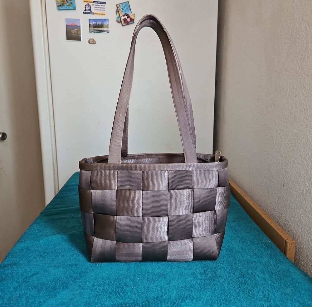 Harvey Seatbelt Bag Classic